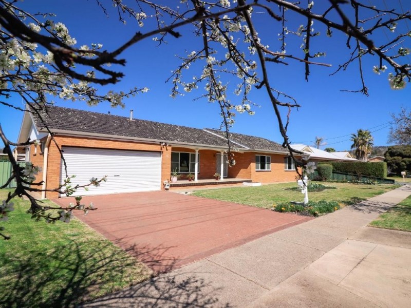 56A Poole Street, Cootamundra NSW 2590