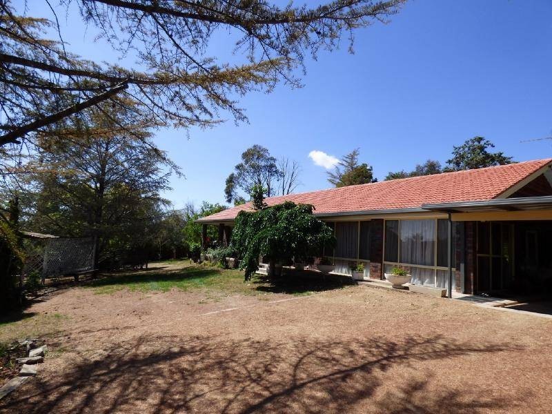 11 Byrne Street, Cootamundra NSW 2590