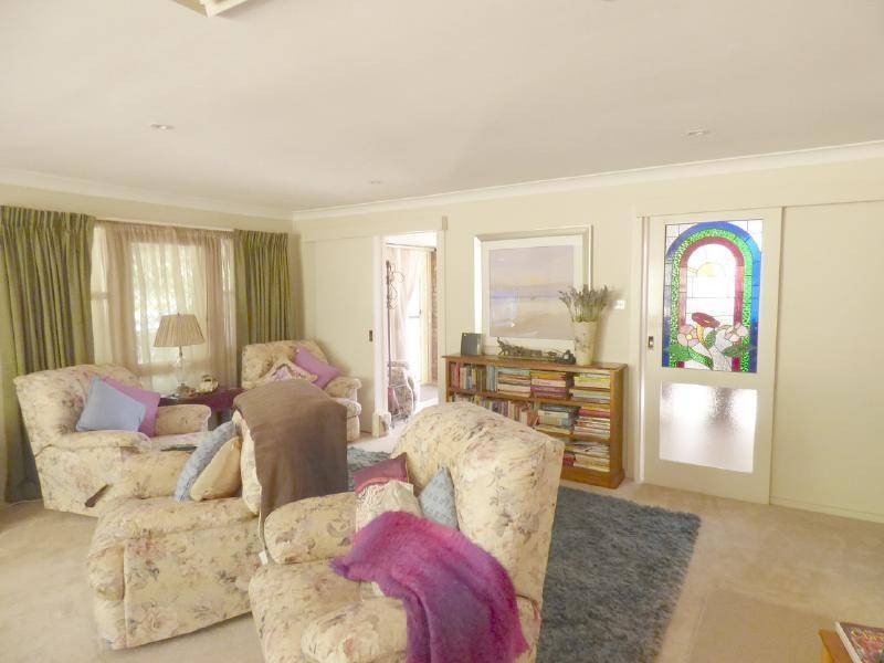 11 Byrne Street, Cootamundra NSW 2590