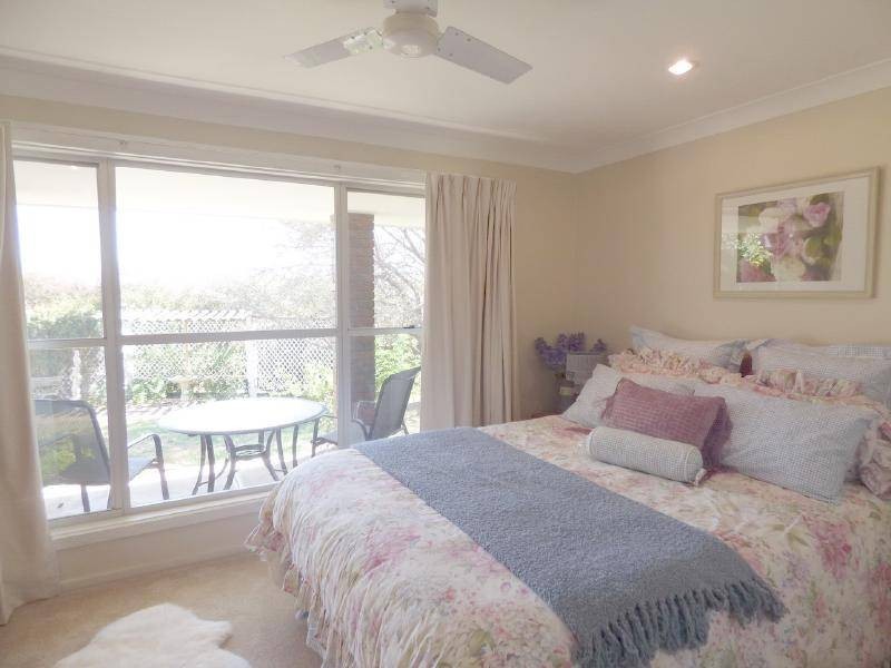 11 Byrne Street, Cootamundra NSW 2590