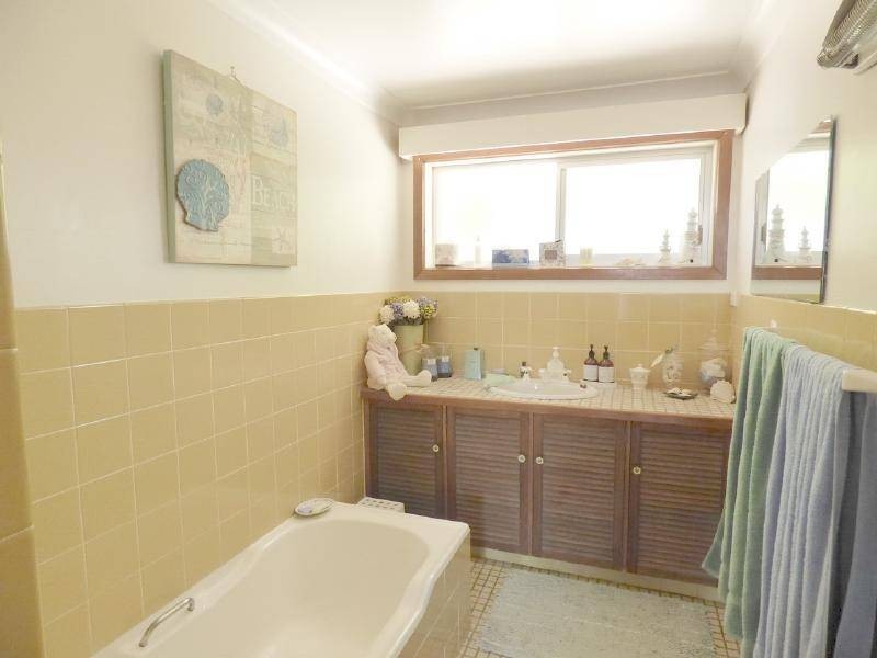 11 Byrne Street, Cootamundra NSW 2590