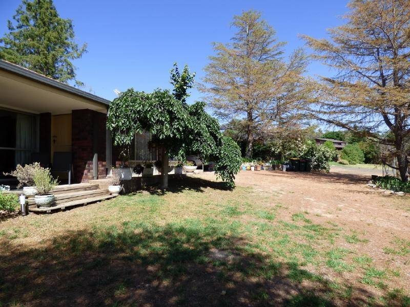 11 Byrne Street, Cootamundra NSW 2590