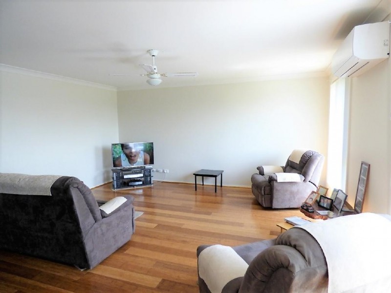 1/6 Bethany Place, Cootamundra NSW 2590