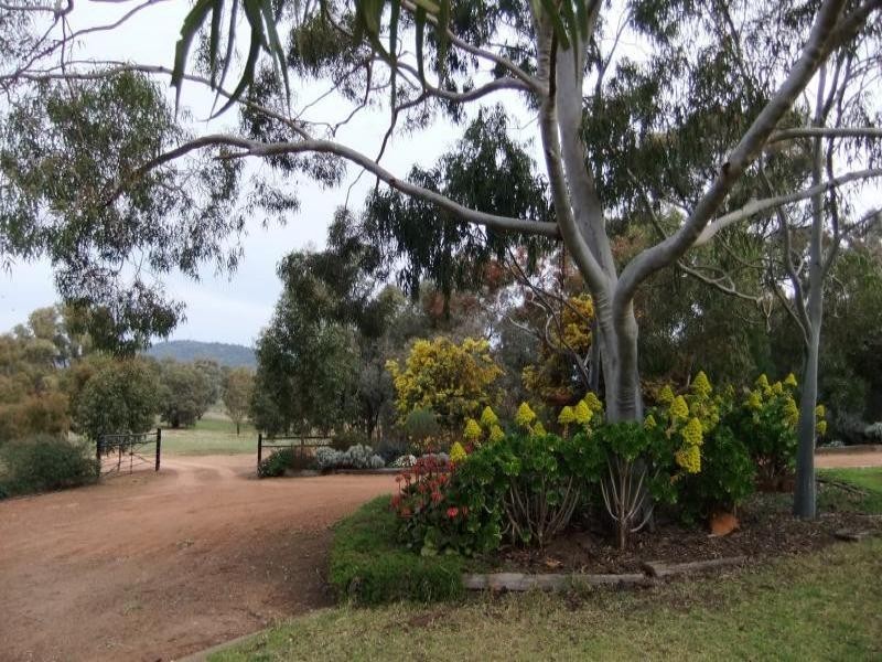 ‘Claremont’ Smiths Lane, Temora NSW 2666