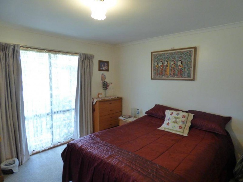 8 Kirley Place, Cootamundra NSW 2590