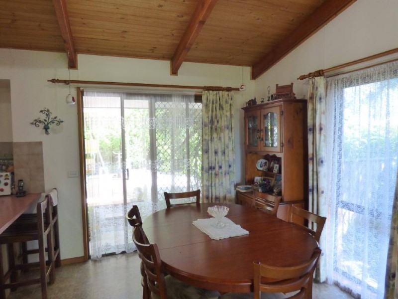 8 Kirley Place, Cootamundra NSW 2590