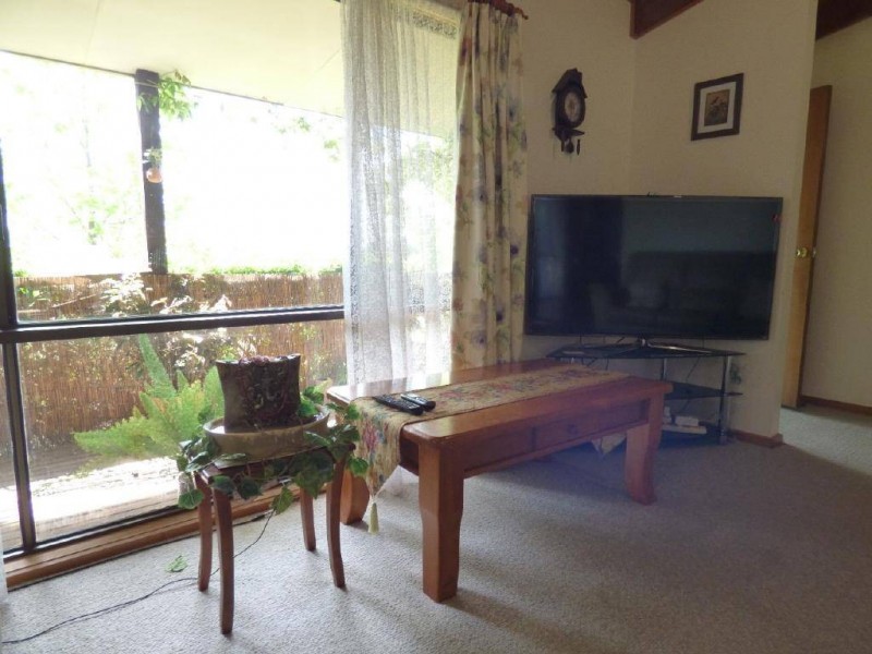 8 Kirley Place, Cootamundra NSW 2590