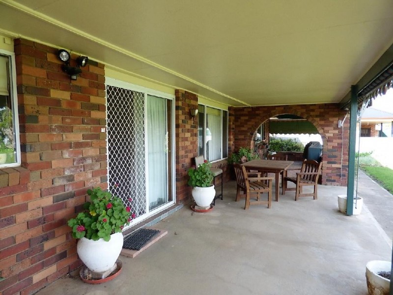 55 Hay Street, Cootamundra NSW 2590