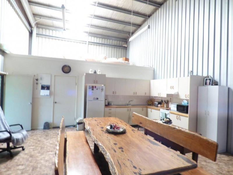 52 Boundary Road, Junee NSW 2663