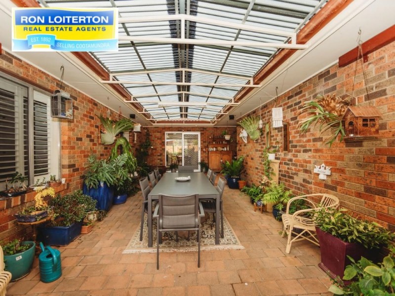 71 Cutler Avenue, Cootamundra NSW 2590