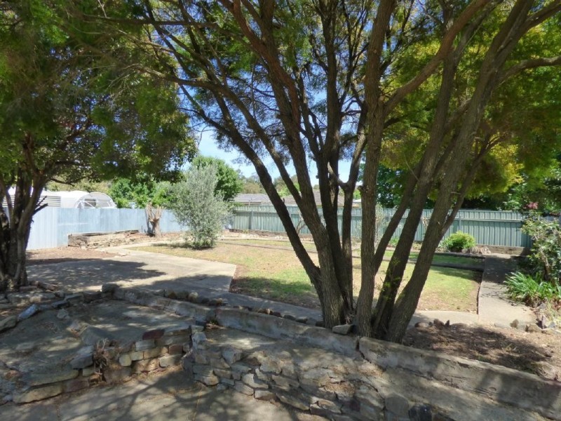 43 Centenary Avenue, Cootamundra NSW 2590