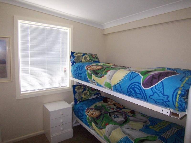 8 Barnes Street, Cootamundra NSW 2590