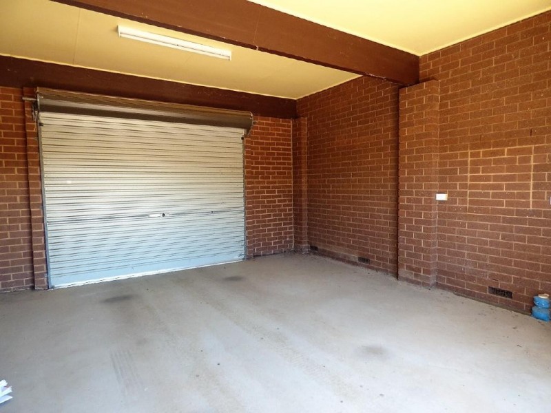 16 Coora Avenue, Cootamundra NSW 2590