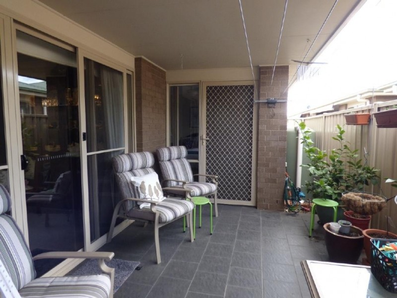 28/8 Short Street, Cootamundra NSW 2590