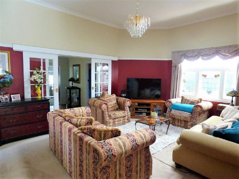 172 Sutton Street, Cootamundra NSW 2590