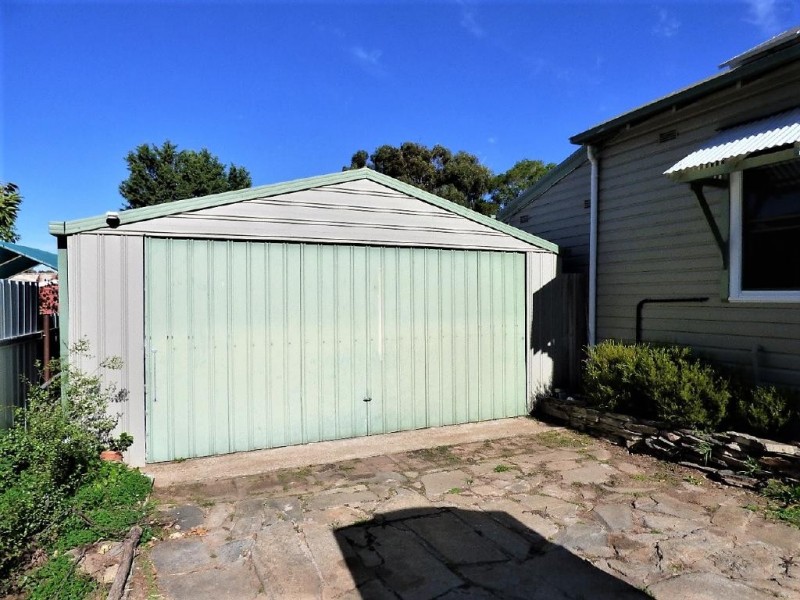 172 Sutton Street, Cootamundra NSW 2590