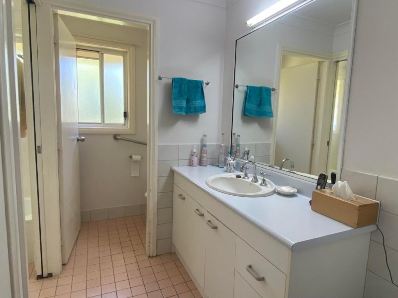 15 Harold Conkey Avenue, Cootamundra NSW 2590