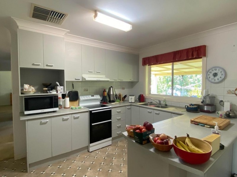 15 Harold Conkey Avenue, Cootamundra NSW 2590