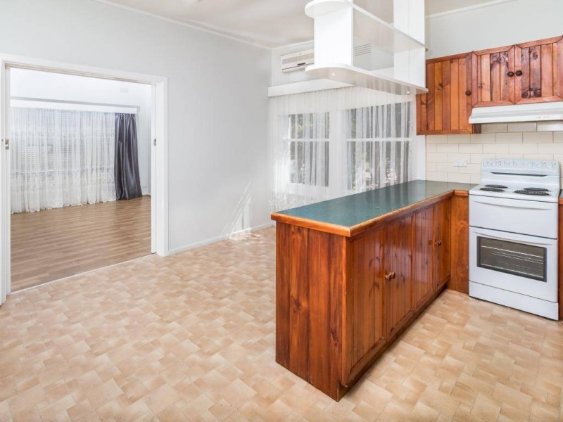 79 Temora Street, Cootamundra NSW 2590