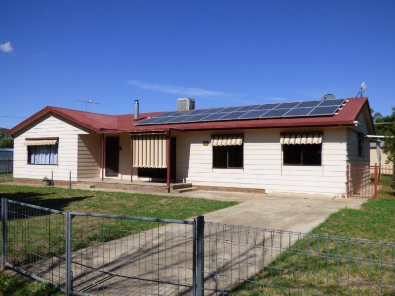 15 Wood Street, Stockinbingal NSW 2725