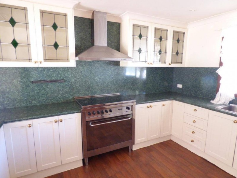 15 Wood Street, Stockinbingal NSW 2725