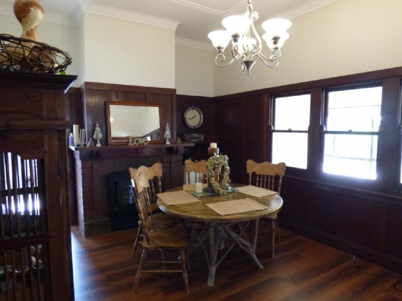 127 Temora Street, Cootamundra NSW 2590