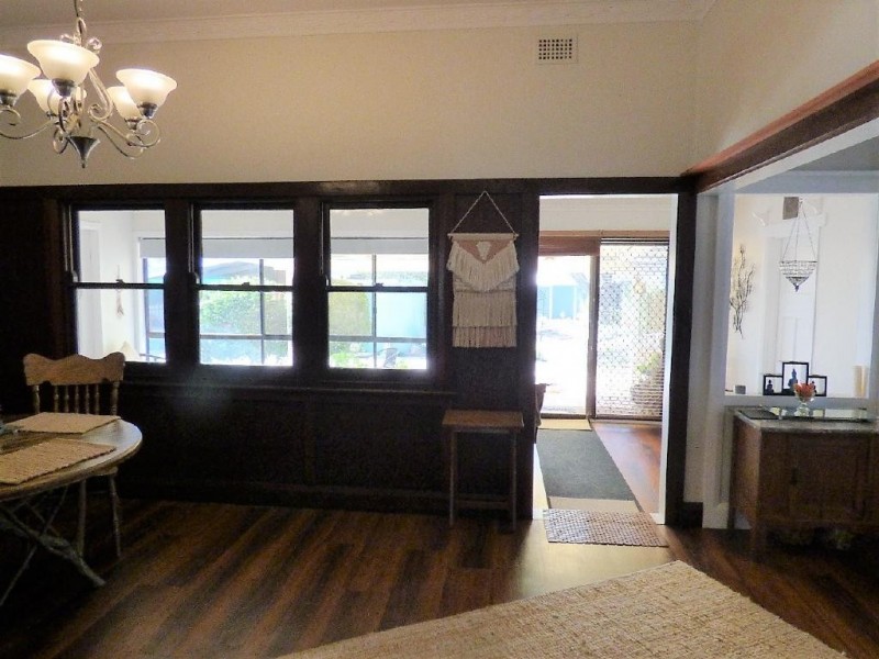 127 Temora Street, Cootamundra NSW 2590