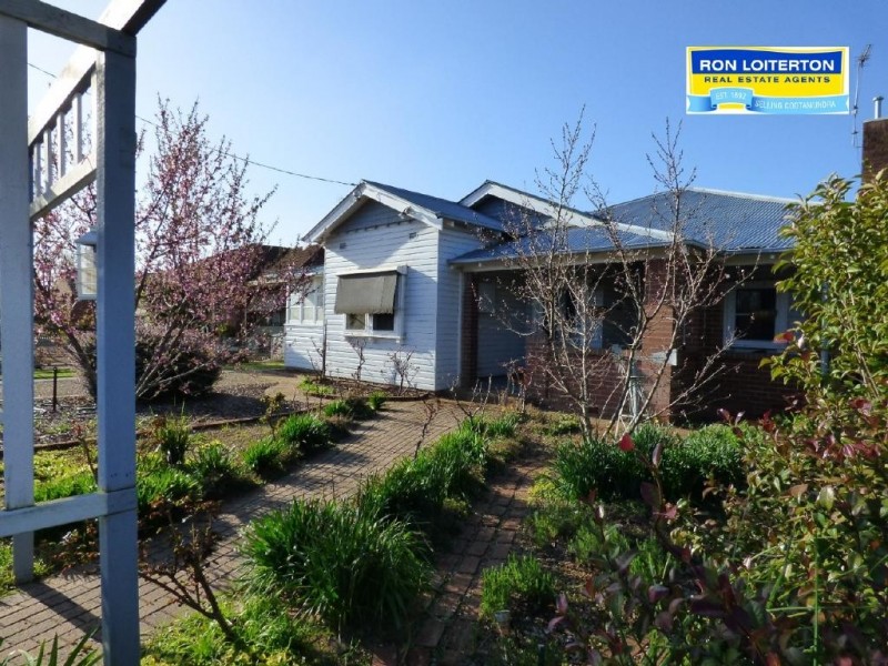 127 Temora Street, Cootamundra NSW 2590