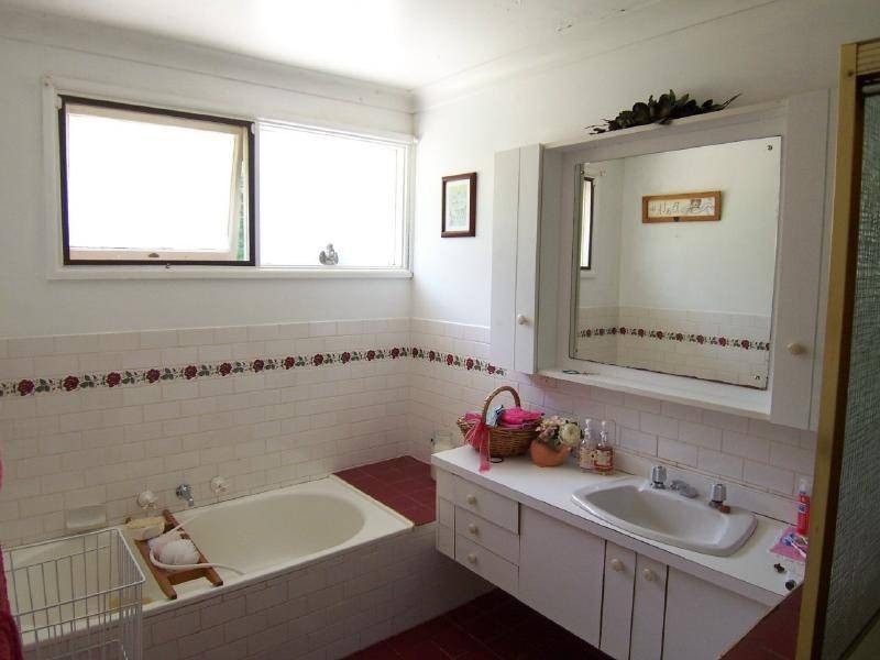 245 Jugiong Road, Cootamundra NSW 2590