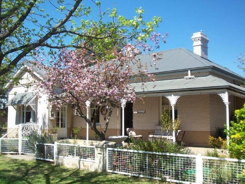 46 Mackay Street, Cootamundra NSW 2590