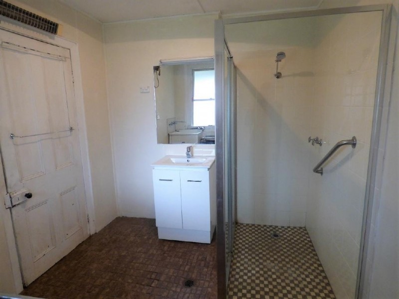 51 Hovell Street, Cootamundra NSW 2590