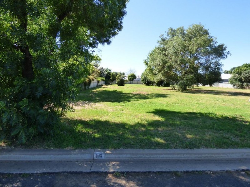 14 Victoria Parade, Cootamundra NSW 2590