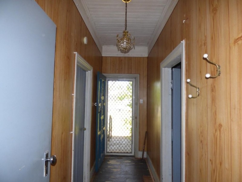 169 Thompson Street, Cootamundra NSW 2590