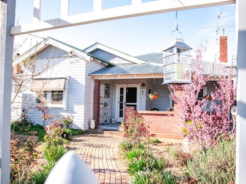127 Temora Street, Cootamundra NSW 2590