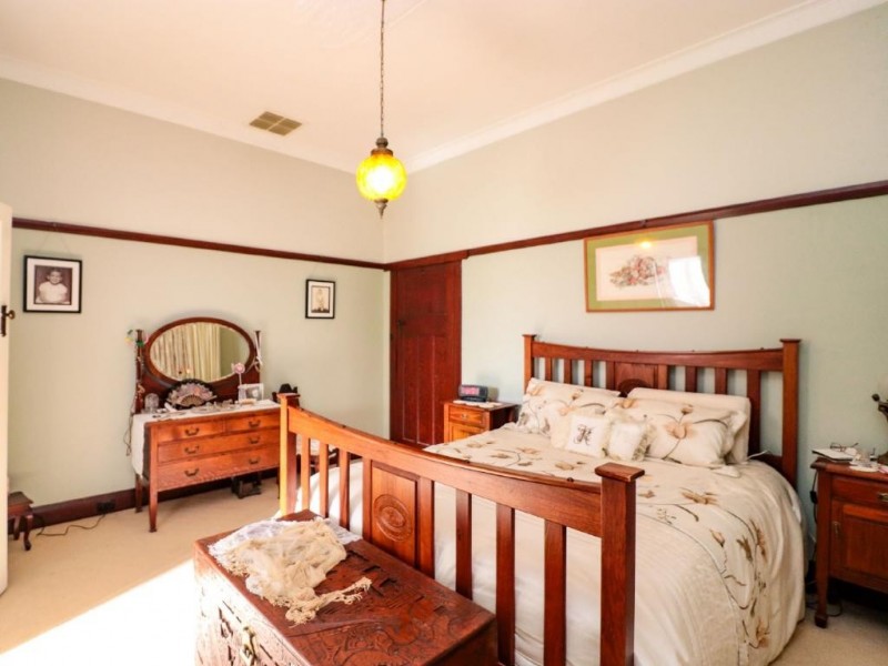 127 Temora Street, Cootamundra NSW 2590