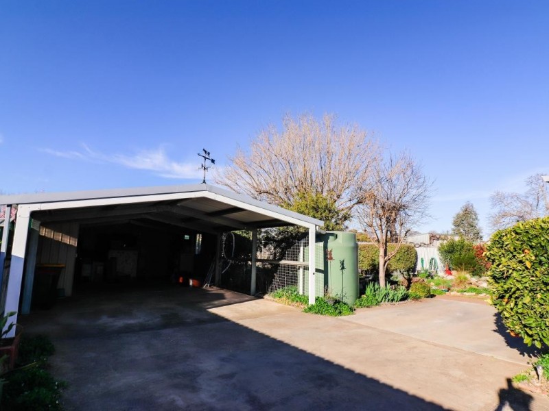 127 Temora Street, Cootamundra NSW 2590