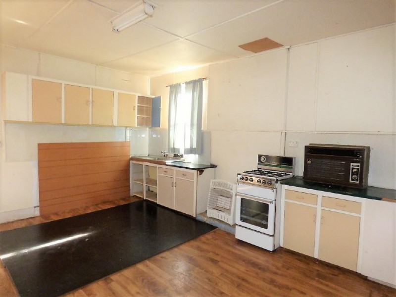 53 Hay Street, Cootamundra NSW 2590