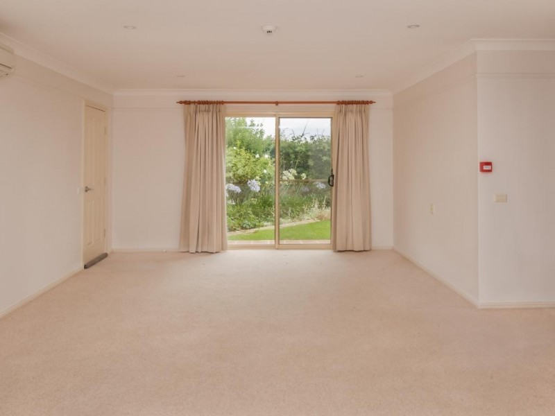 16/121 Adina Court Mackay Street, Cootamundra NSW 2590