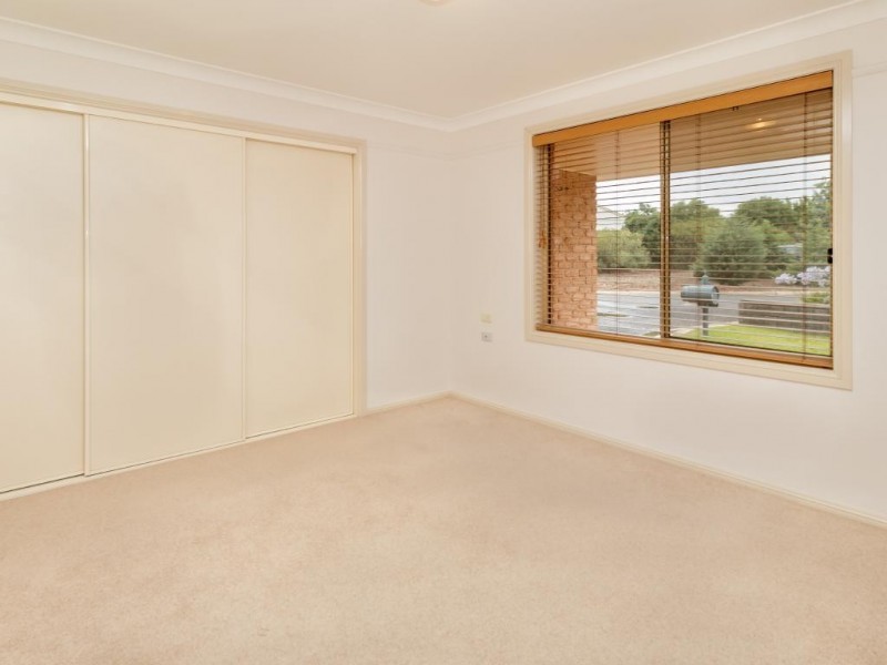 16/121 Adina Court Mackay Street, Cootamundra NSW 2590