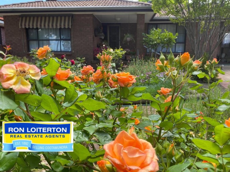 13 Dickson Street, Cootamundra NSW 2590