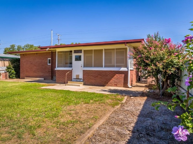 79 Temora Street, Cootamundra NSW 2590