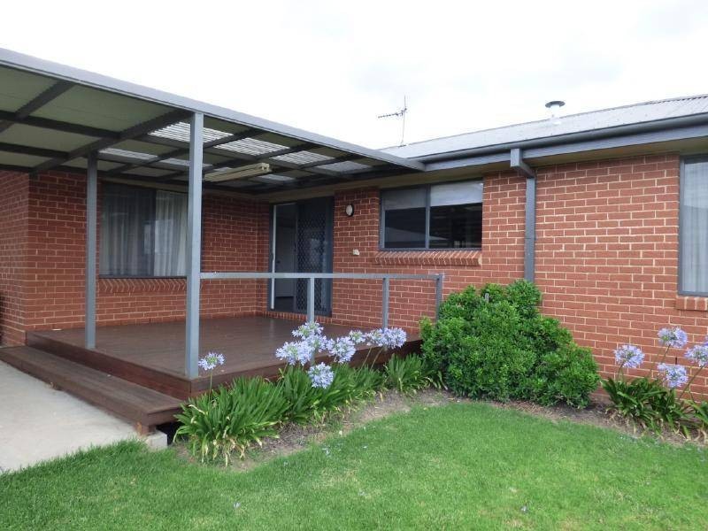20 Pinkstone Avenue, Cootamundra NSW 2590