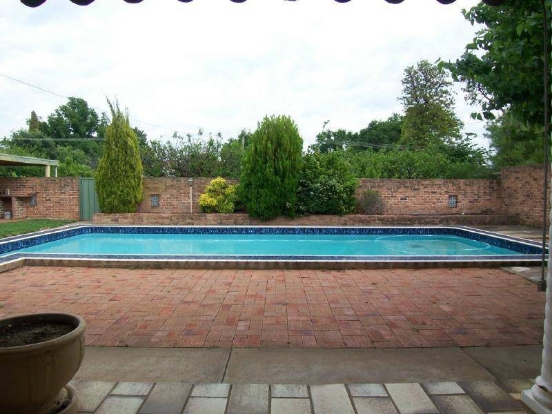 43 Thompson Street, Cootamundra NSW 2590