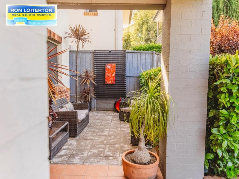 8 Bass Terrace, Cootamundra NSW 2590