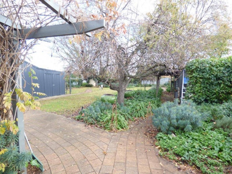 59 Sutton Street, Cootamundra NSW 2590