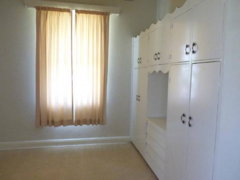 160 Wallendoon Street, Cootamundra NSW 2590