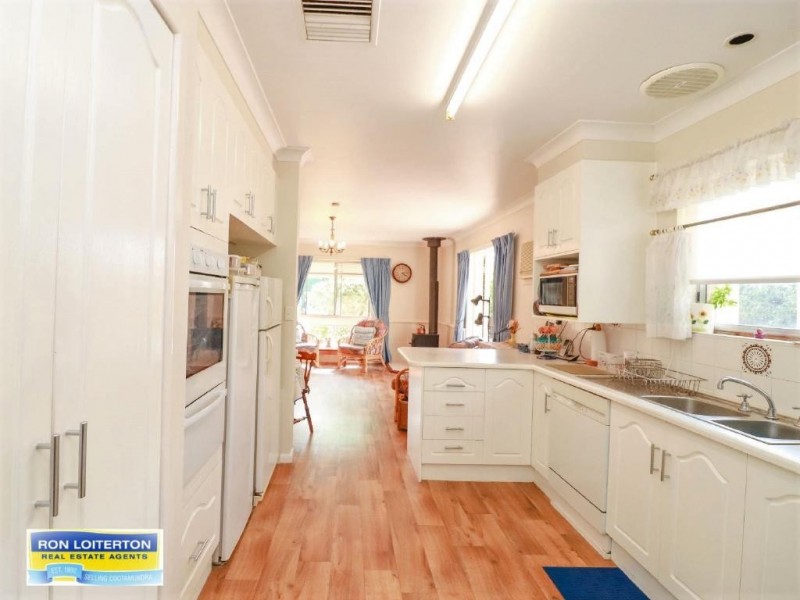 71 Cutler Avenue, Cootamundra NSW 2590