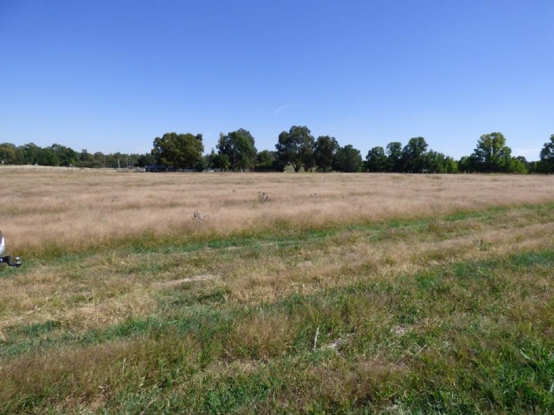 261 & 260 Burley Griffin Way, Wallendbeen NSW 2588