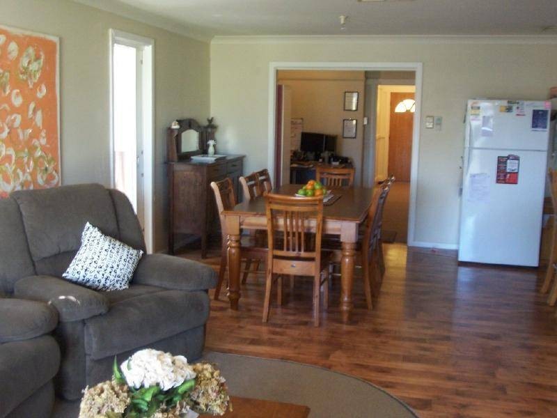 21 Hovell Street, Cootamundra NSW 2590