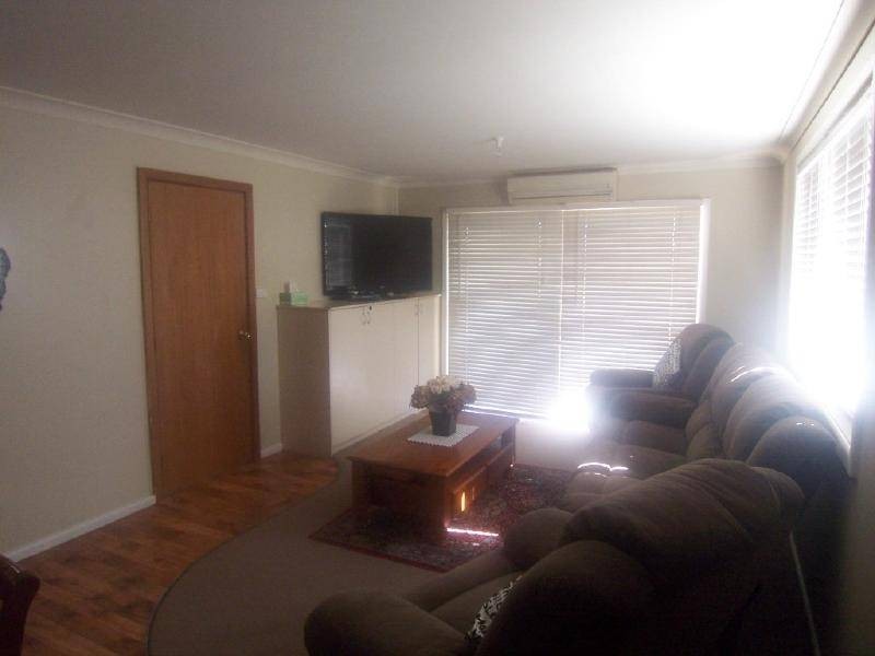 21 Hovell Street, Cootamundra NSW 2590